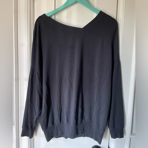 Cabi - Beals Top - Picture 2 of 2